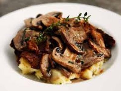 Braised Beef & Mushrooms
